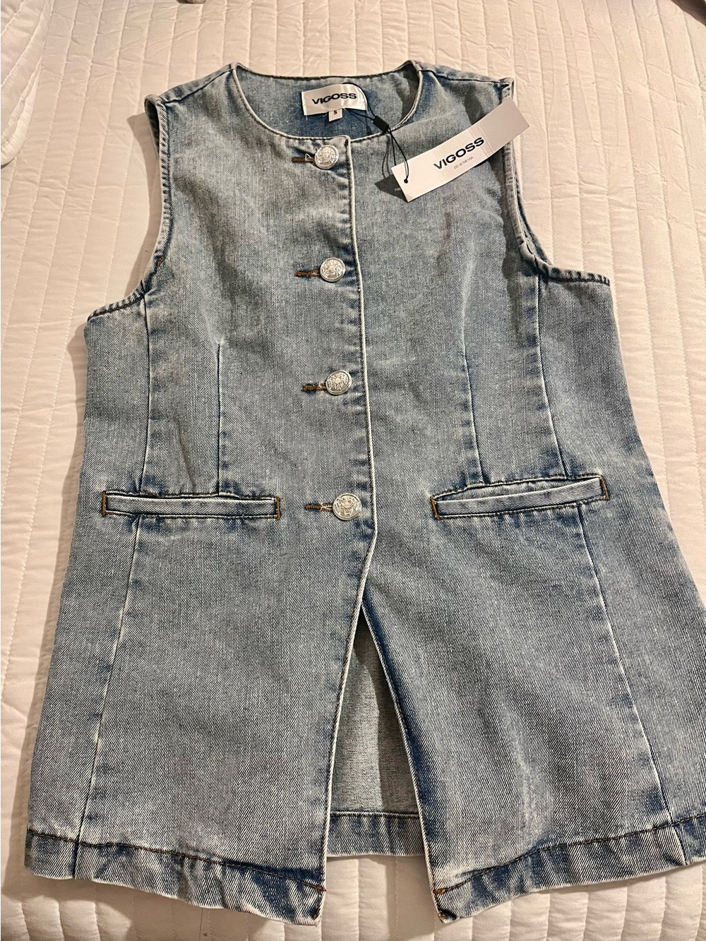NWT VIGOSS Light Wash Denim Button-Front Vest – Size S